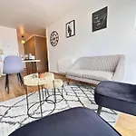 Venise Centre 4 Parking Apartment *