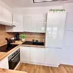 Venise Centre 4 Parking Apartment Reims