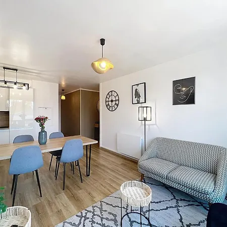 Venise Centre 4 Parking Apartment *
